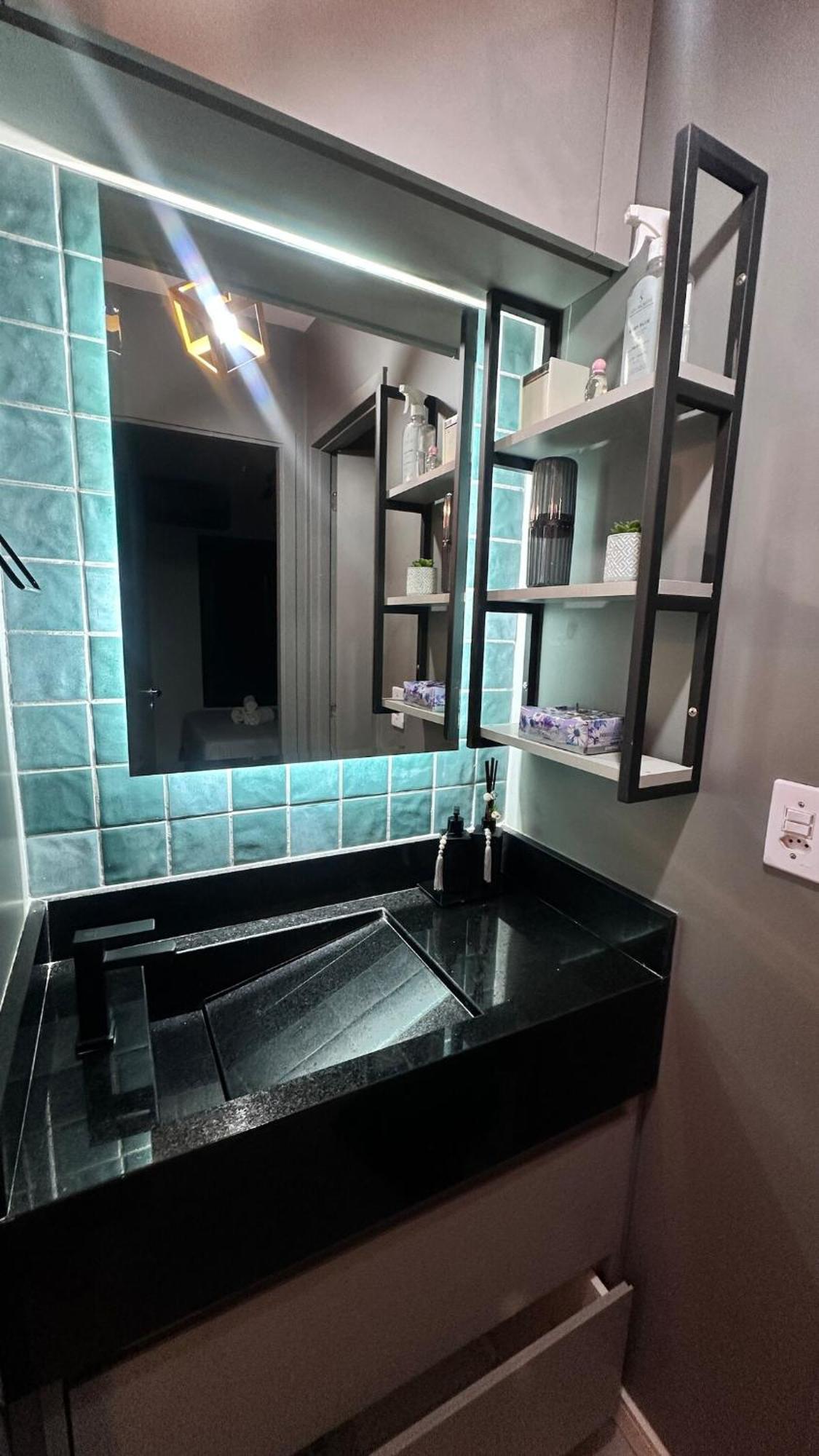 Apartamento Em Frente Ao Shopping Eldorado Completo